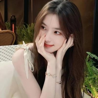 云中居三子 海报